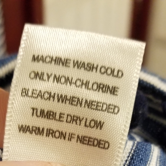 Pom Pom trim striped top. Size 3X - Picture 5 of 5